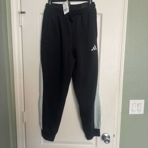 Adidas Men's Black and Light Gray Joggers